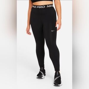 Nike Women's Black Leggings, Size Extra Large